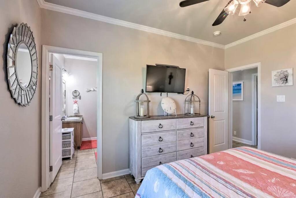 Coastal Heaven - Crystal Beach Relaxing Beach Home Bolivar Peninsula Exterior photo