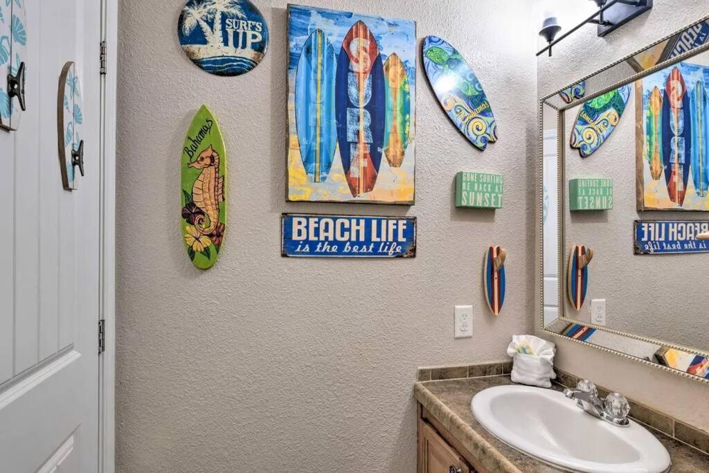 Coastal Heaven - Crystal Beach Relaxing Beach Home Bolivar Peninsula Exterior photo
