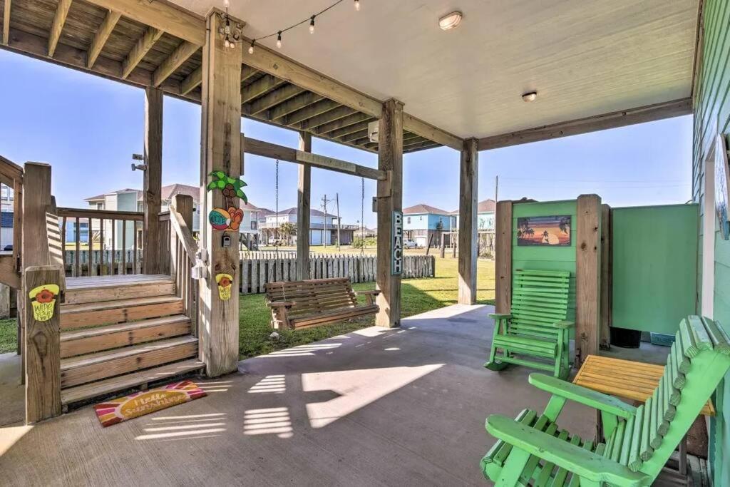 Coastal Heaven - Crystal Beach Relaxing Beach Home Bolivar Peninsula Exterior photo